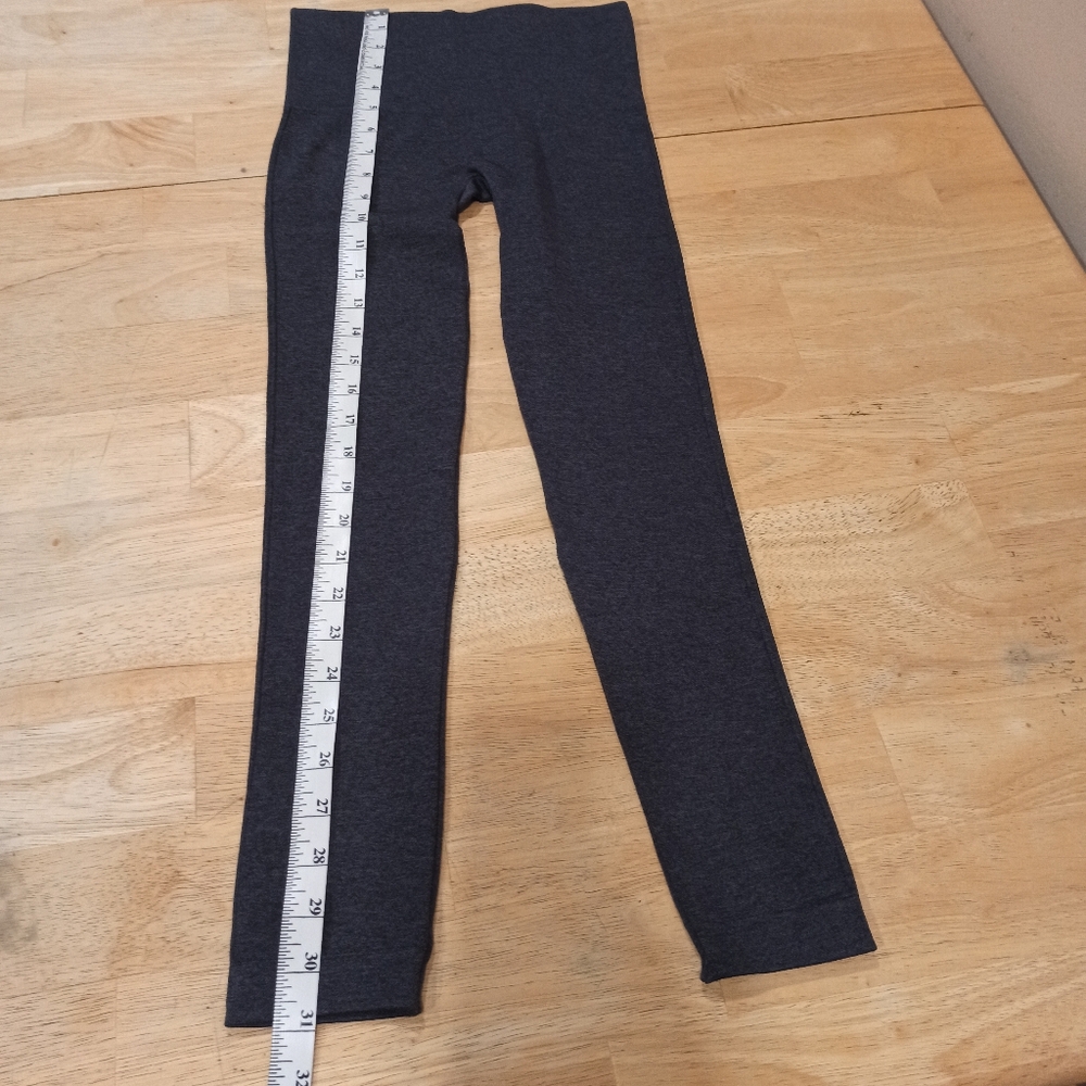 Spanx Women's Leggings gray color Size XS - Picture 6 of 14